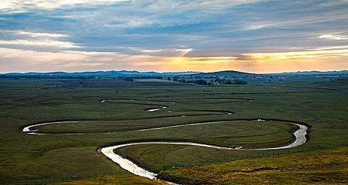 《彩虹六号：异种》20日9时发售 战友通行证发售后推出